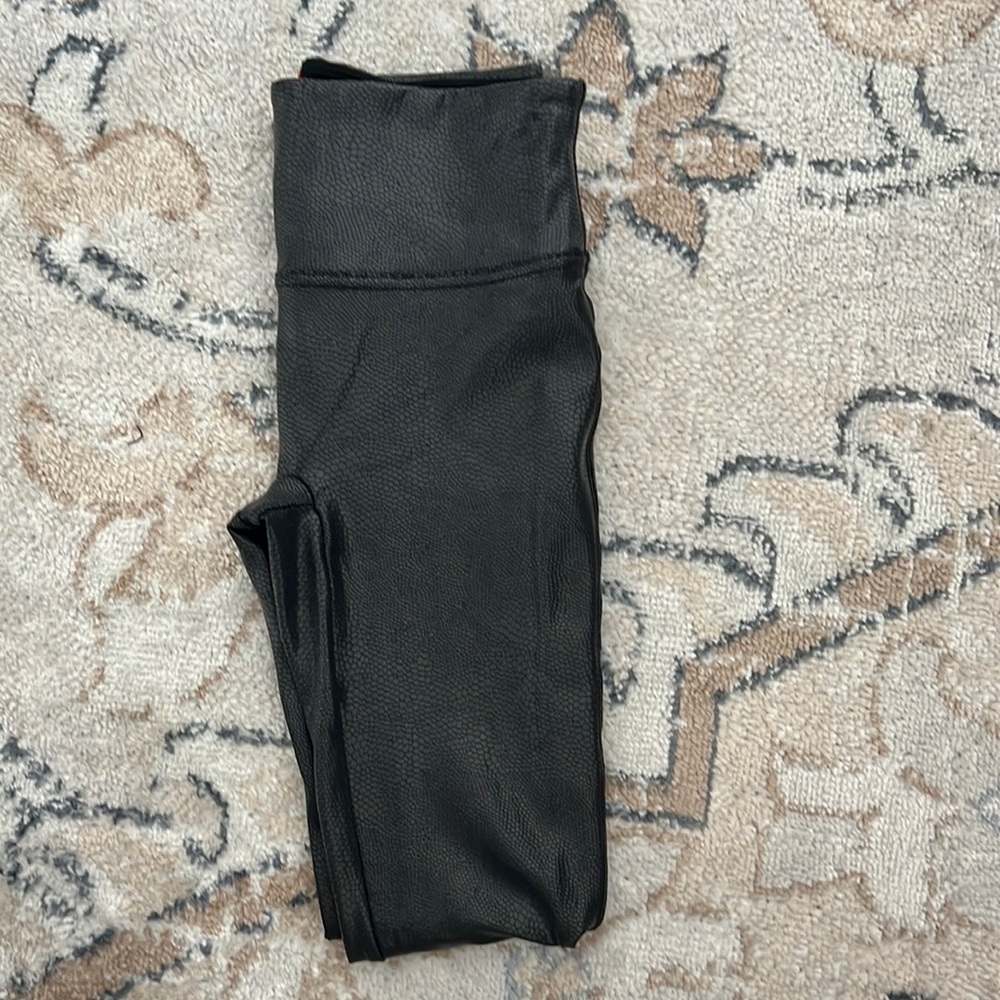 SPANX Faux Leather Matte Snake Legging
